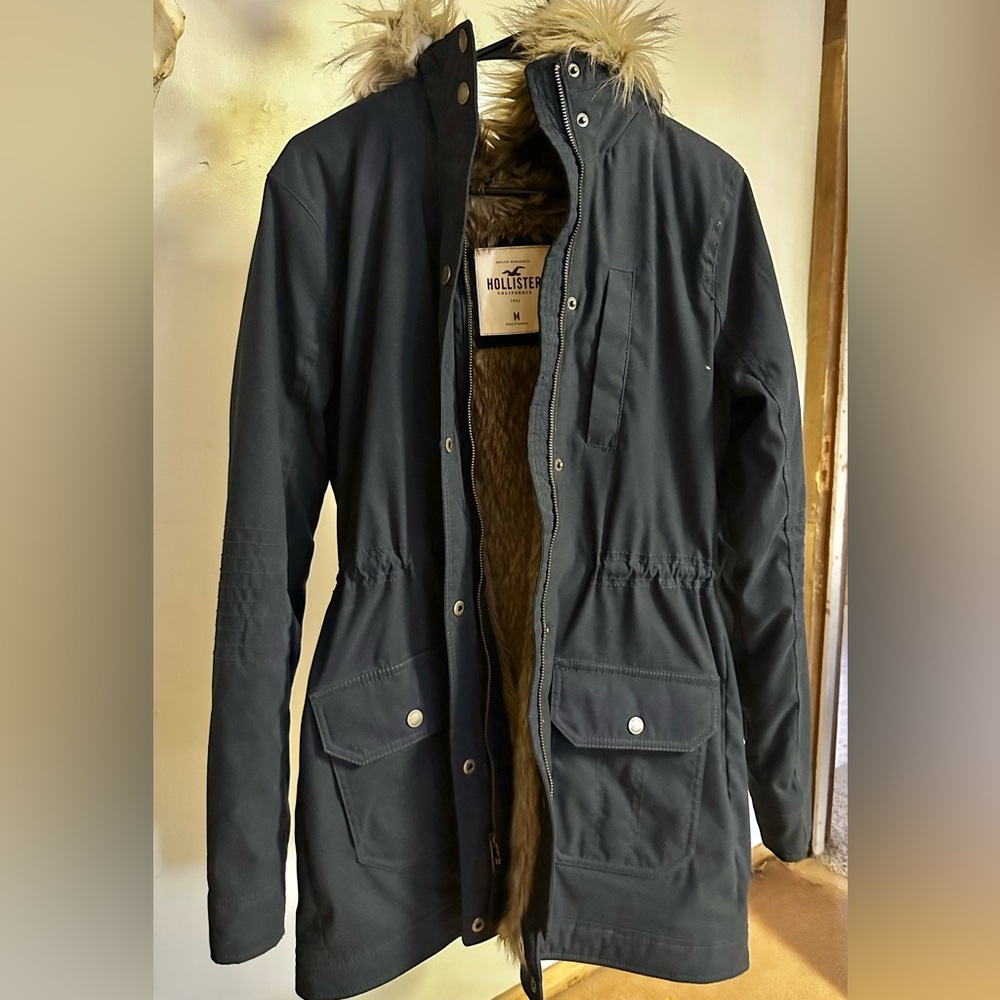 Hollister winter coat with fur